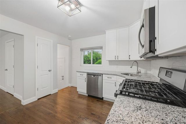 4135 Sweet Gum Drive, St Louis, MO 63125