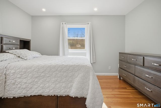 96 Toll House Lane, Fairfield, CT 06825