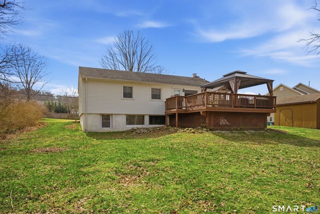 96 Toll House Lane, Fairfield, CT 06825