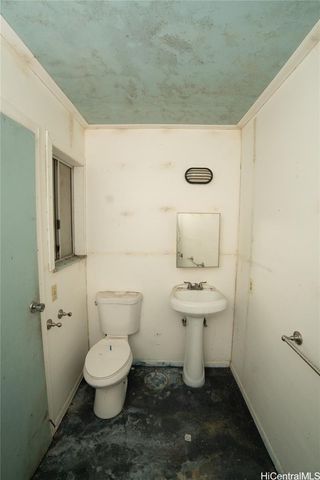 236 Lyman Avenue, Hilo, HI 96720