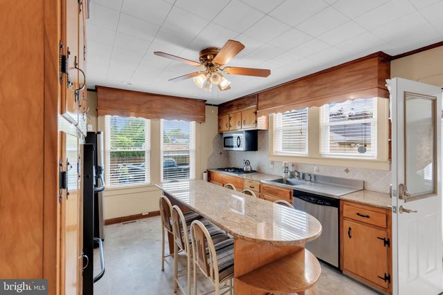 142 REED AVE, Hamilton, NJ 08610