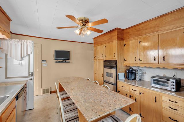 142 REED AVE, Hamilton, NJ 08610