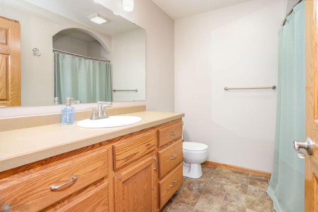 3625 Taylor Street S, Fargo, ND 58104