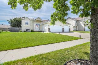 3625 Taylor Street S, Fargo, ND 58104