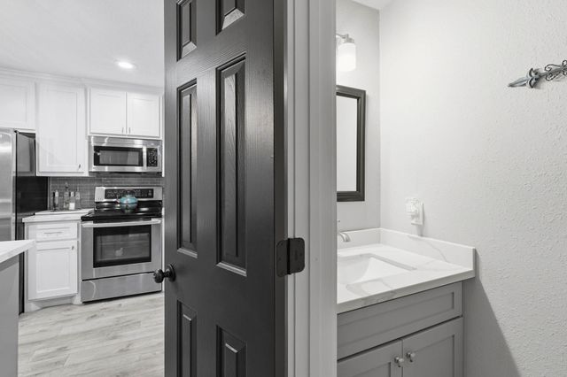 51 Wineberry Place, Spring, TX 77382