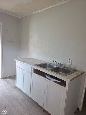 1804 E 34th Street, Indianapolis, IN 46218