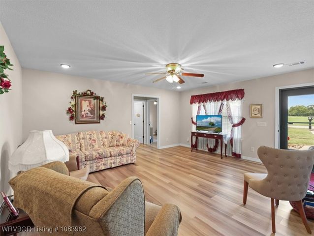 184 Private Road 3555, Clarksville, AR 72830