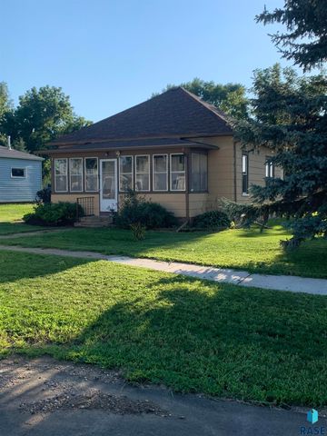100 S Washington St Street, Humboldt, SD 57035