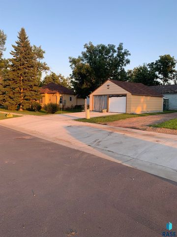 100 S Washington St Street, Humboldt, SD 57035