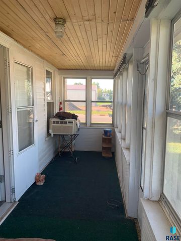 100 S Washington St Street, Humboldt, SD 57035