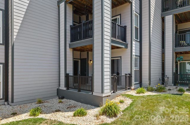 18861 Vineyard Point Lane, Cornelius, NC 28031