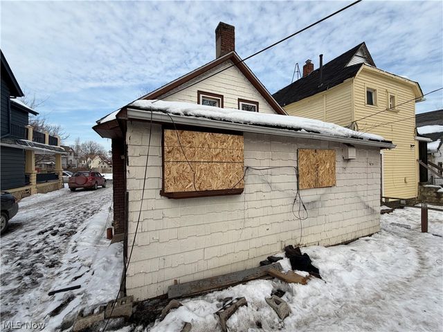 7411 Elton Avenue, Cleveland, OH 44102