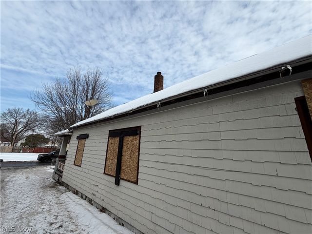 7411 Elton Avenue, Cleveland, OH 44102