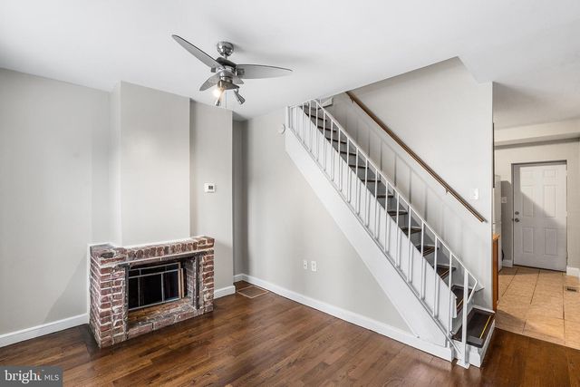 1245 N DOVER ST, Philadelphia, PA 19121