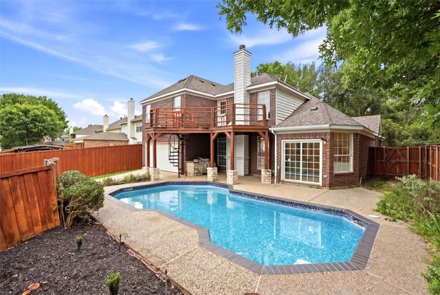8812 Smokey Drive, Plano, TX 75025