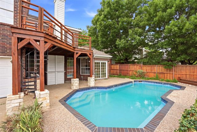8812 Smokey Drive, Plano, TX 75025