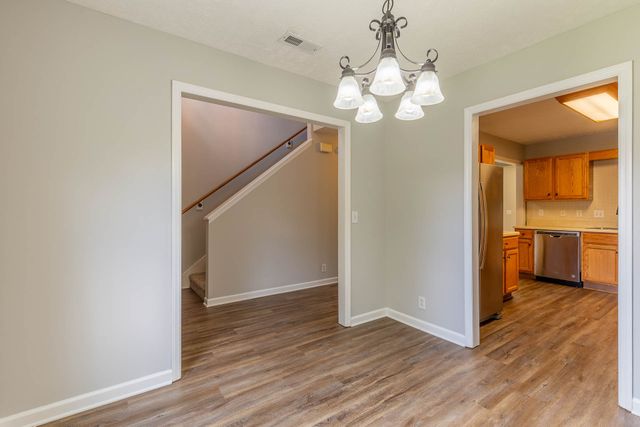 5078 Cornelius Dr, Murfreesboro, TN 37129
