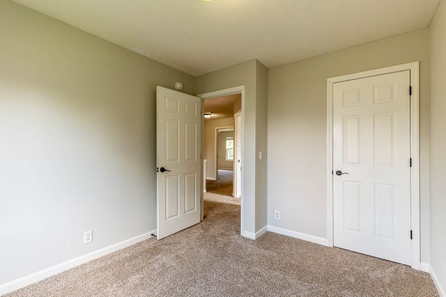5078 Cornelius Dr, Murfreesboro, TN 37129