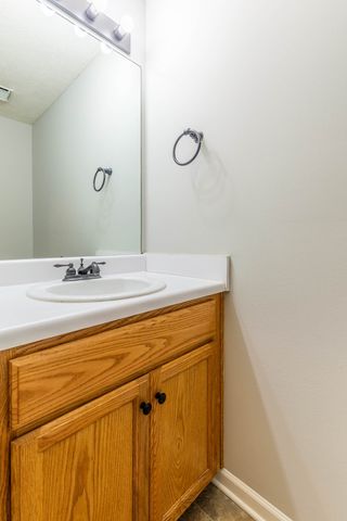 5078 Cornelius Dr, Murfreesboro, TN 37129