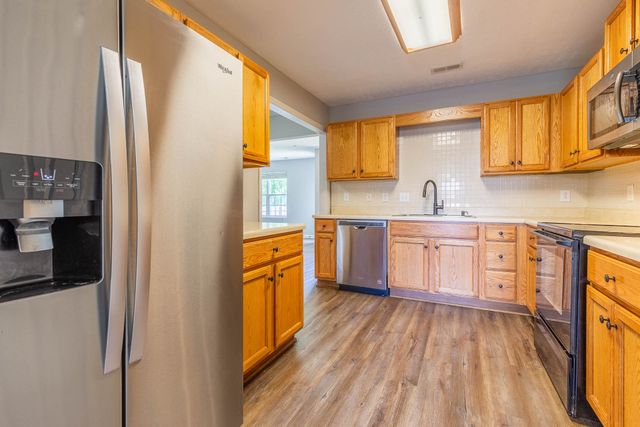 5078 Cornelius Dr, Murfreesboro, TN 37129