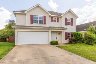 5078 Cornelius Dr, Murfreesboro, TN 37129