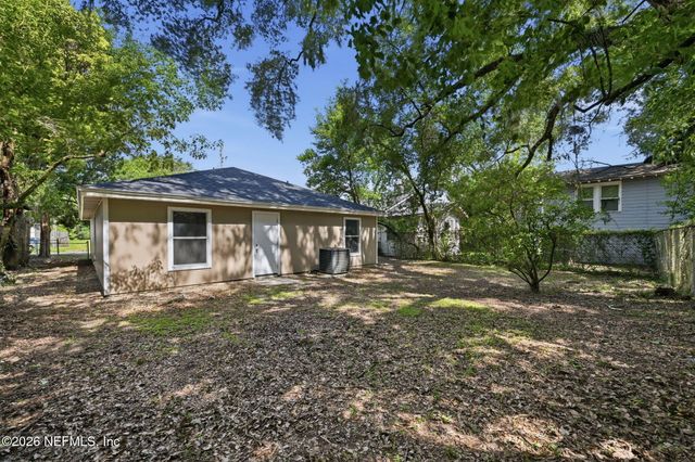 7111 EDGE Street, Jacksonville, FL 32208