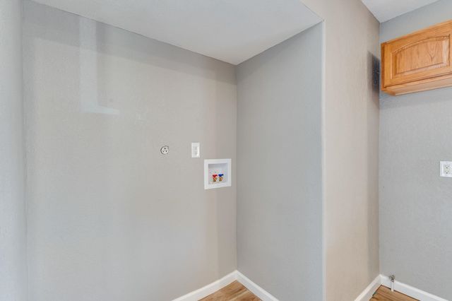 203 W Bridge St, Mulvane, KS 67110