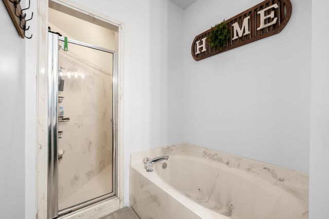 4965 INDIAN WALK LN, Arlington, TN 38002