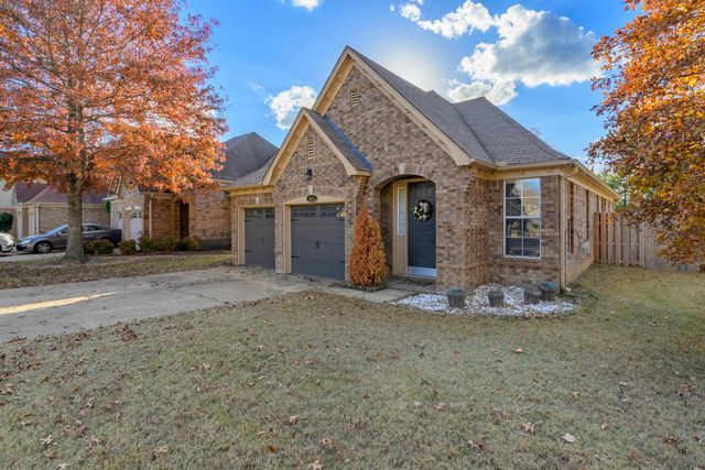 4965 INDIAN WALK LN, Arlington, TN 38002