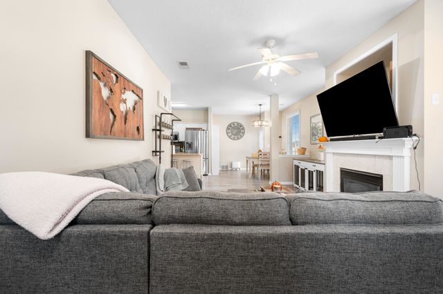 4965 INDIAN WALK LN, Arlington, TN 38002