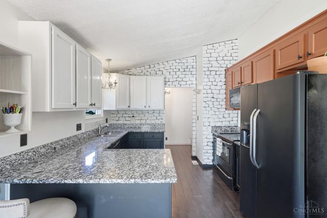 7944 Pepper Pike, West Chester, OH 45069