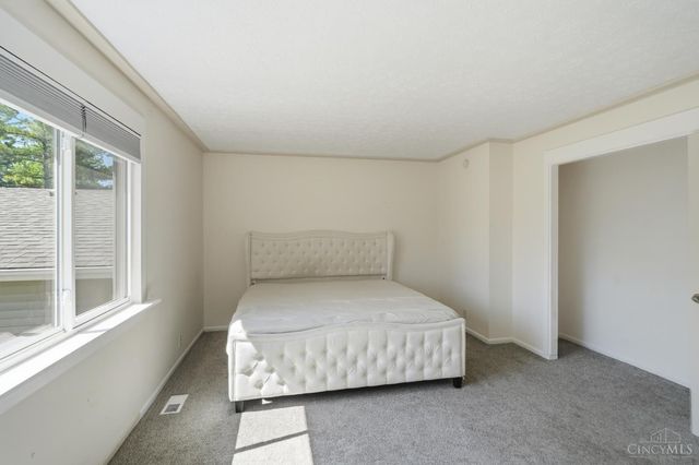 7944 Pepper Pike, West Chester, OH 45069