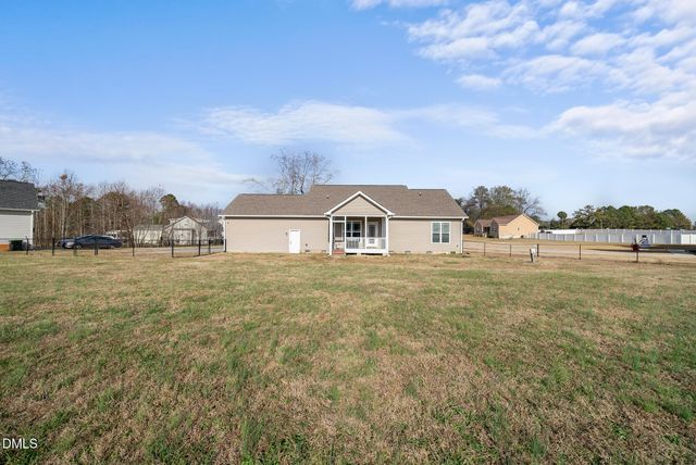 105 Rose Petal Court, Zebulon, NC 27597