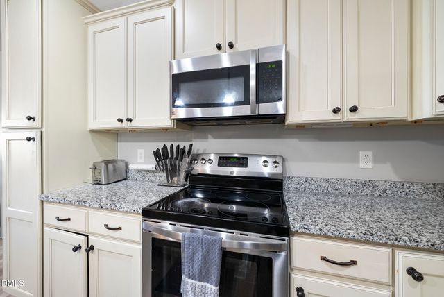 105 Rose Petal Court, Zebulon, NC 27597