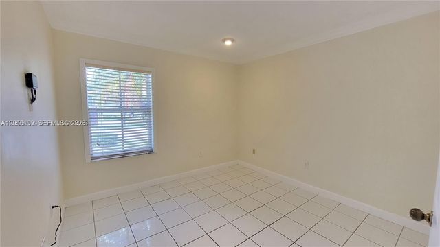 1057 NW 131st Avenue B, Miami, FL 33182