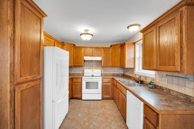 614 Jordan Lane, Waxahachie, TX 75165
