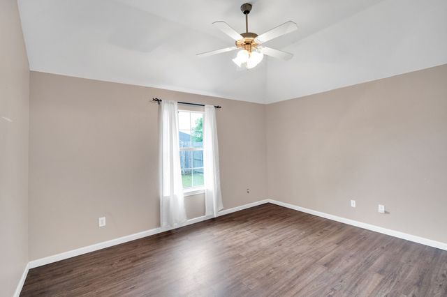 614 Jordan Lane, Waxahachie, TX 75165