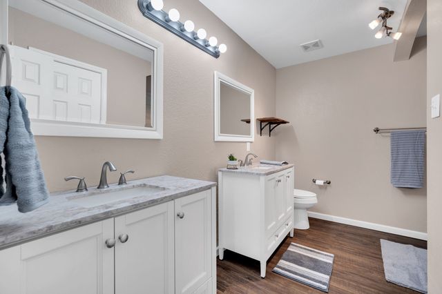 614 Jordan Lane, Waxahachie, TX 75165