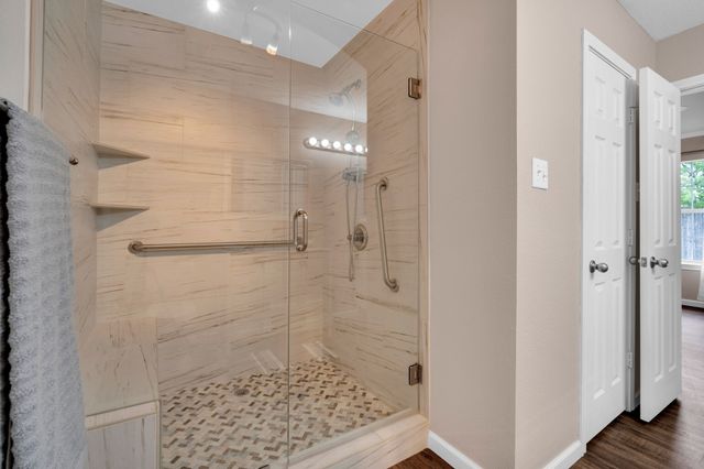 614 Jordan Lane, Waxahachie, TX 75165