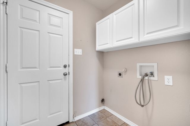 614 Jordan Lane, Waxahachie, TX 75165