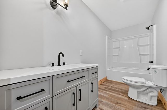 569 Number 20 Mine Road, Mccaysville, GA 30555