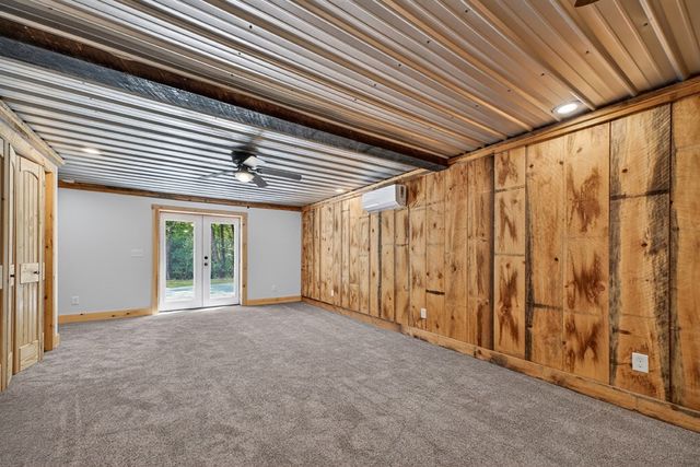 569 Number 20 Mine Road, Mccaysville, GA 30555
