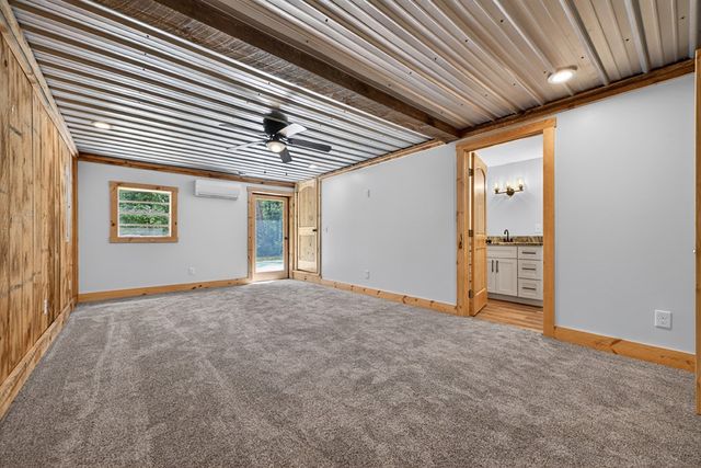569 Number 20 Mine Road, Mccaysville, GA 30555