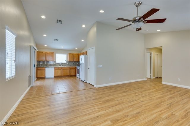 5924 Oakton Street, Las Vegas, NV 89130