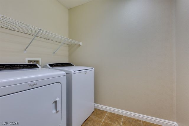 5924 Oakton Street, Las Vegas, NV 89130