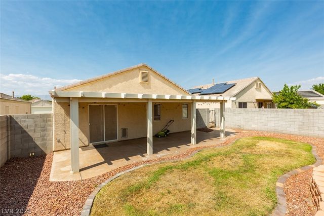 5924 Oakton Street, Las Vegas, NV 89130