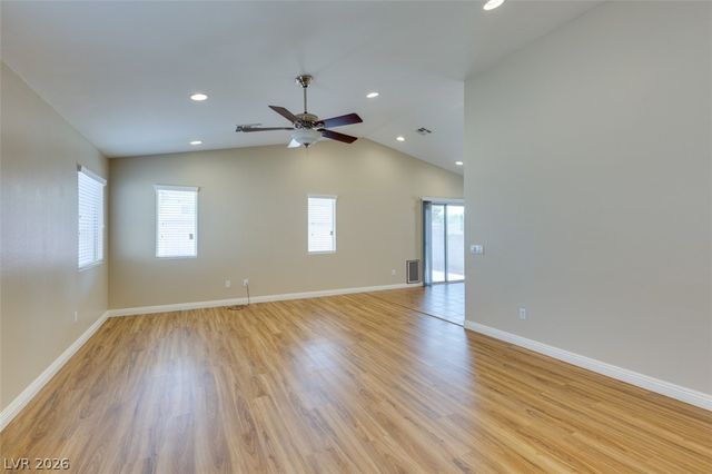 5924 Oakton Street, Las Vegas, NV 89130