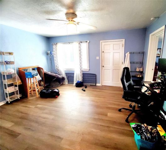 430 1ST AVENUE NE, Largo, FL 33770