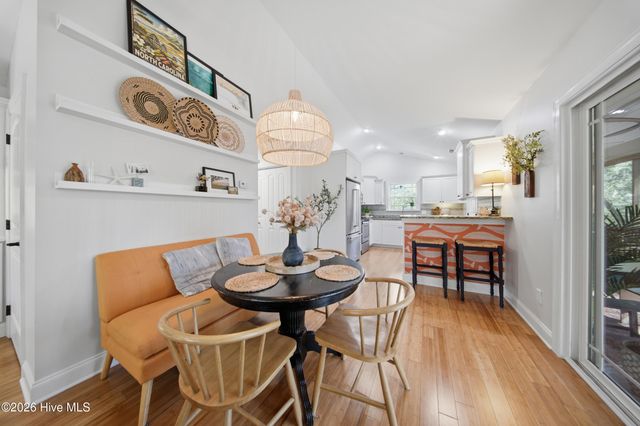 332 NE 40th Street, Oak Island, NC 28465