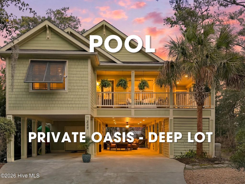 332 NE 40th Street, Oak Island, NC 28465